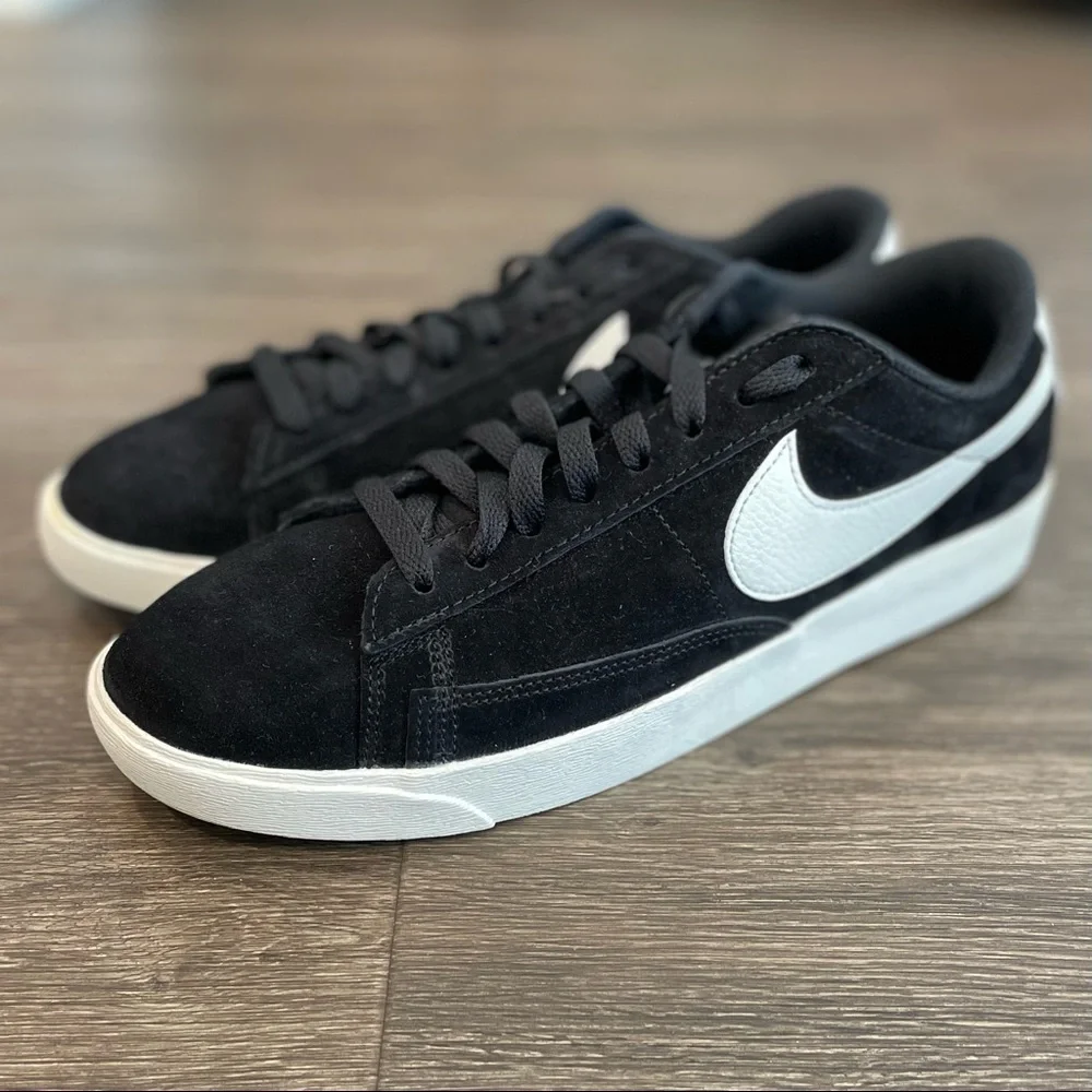 Nike Womens Blazer Low SD Sz 11